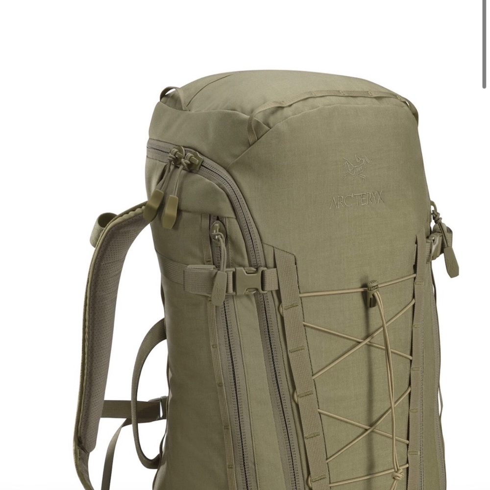 Arcteryx backpack assault backpack